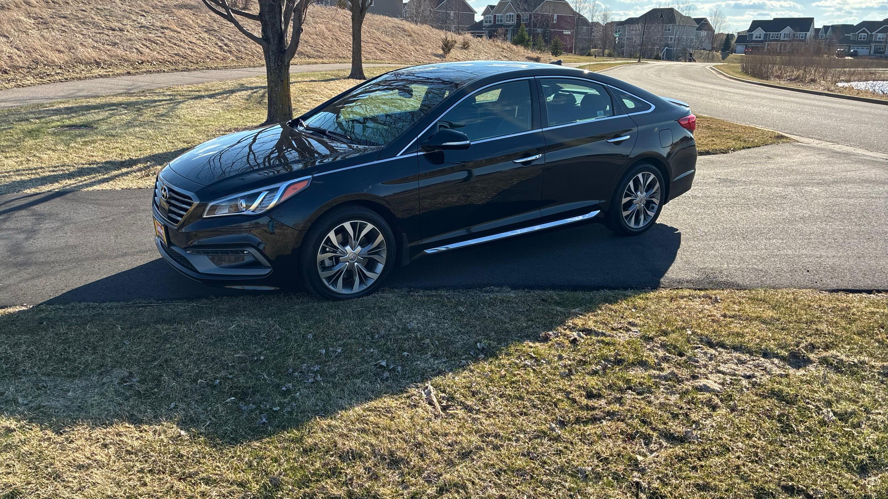 Hyundai Sonata 2015 in Chaska, MN
