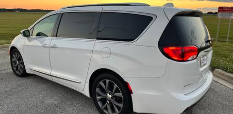 Chrysler Pacifica 2017