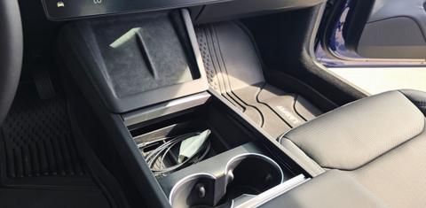 Tesla Model 3 2025