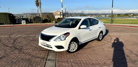 Nissan Versa 2015