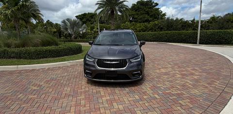 Chrysler Pacifica 2023