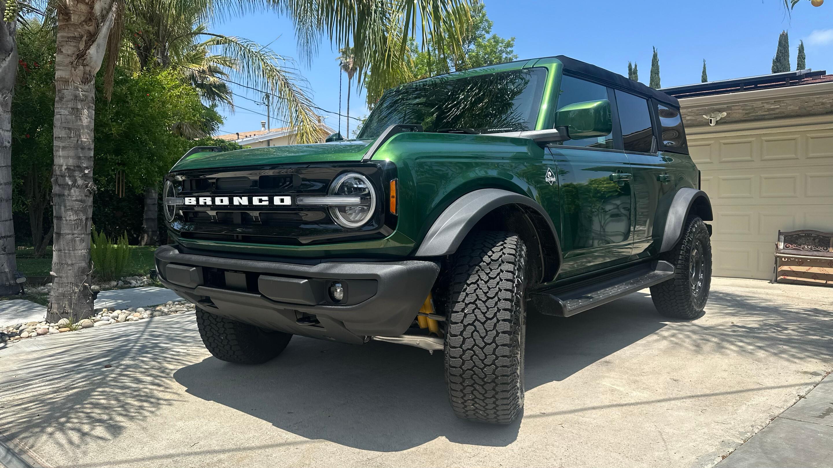 Ford Bronco 2025 in Los Angeles, CA