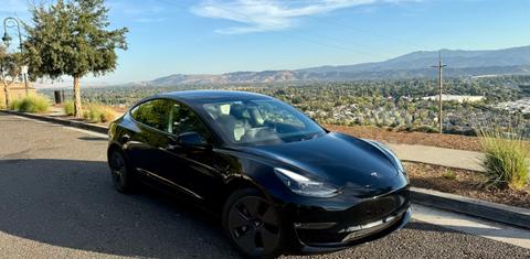 Tesla Model 3 2023