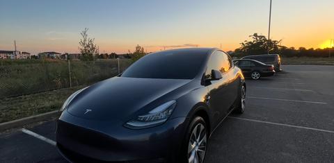 Tesla Model Y 2021