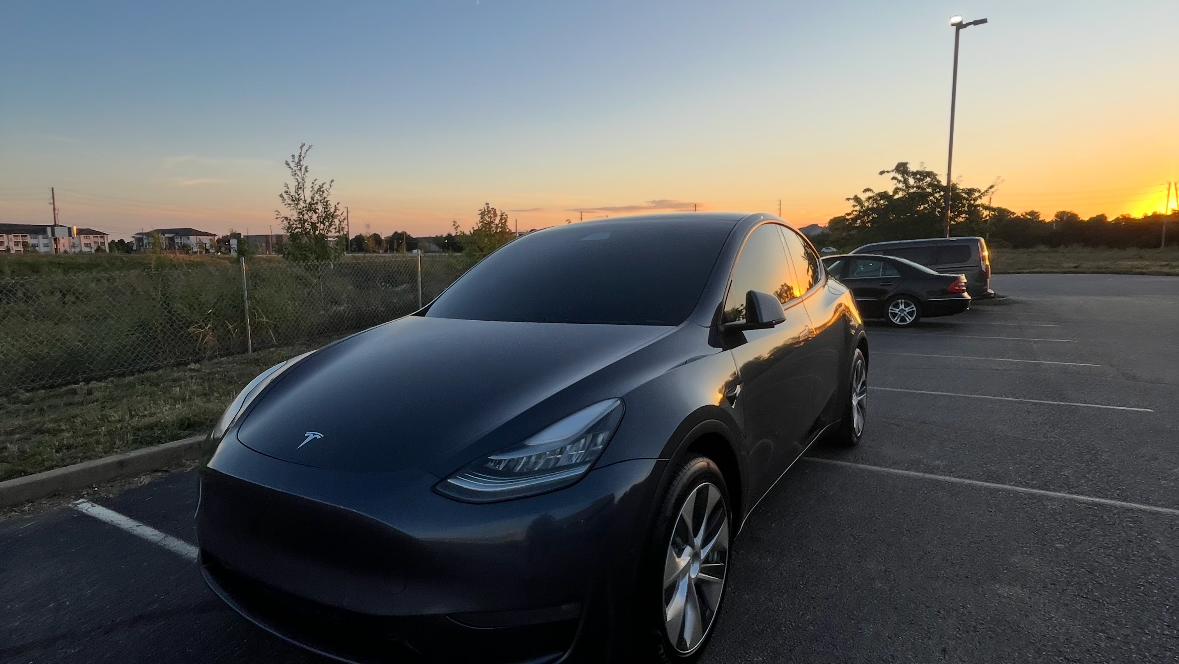 Tesla Model Y 2021 in Indianapolis, IN