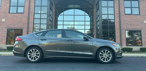 Ford Fusion Hybrid 2017