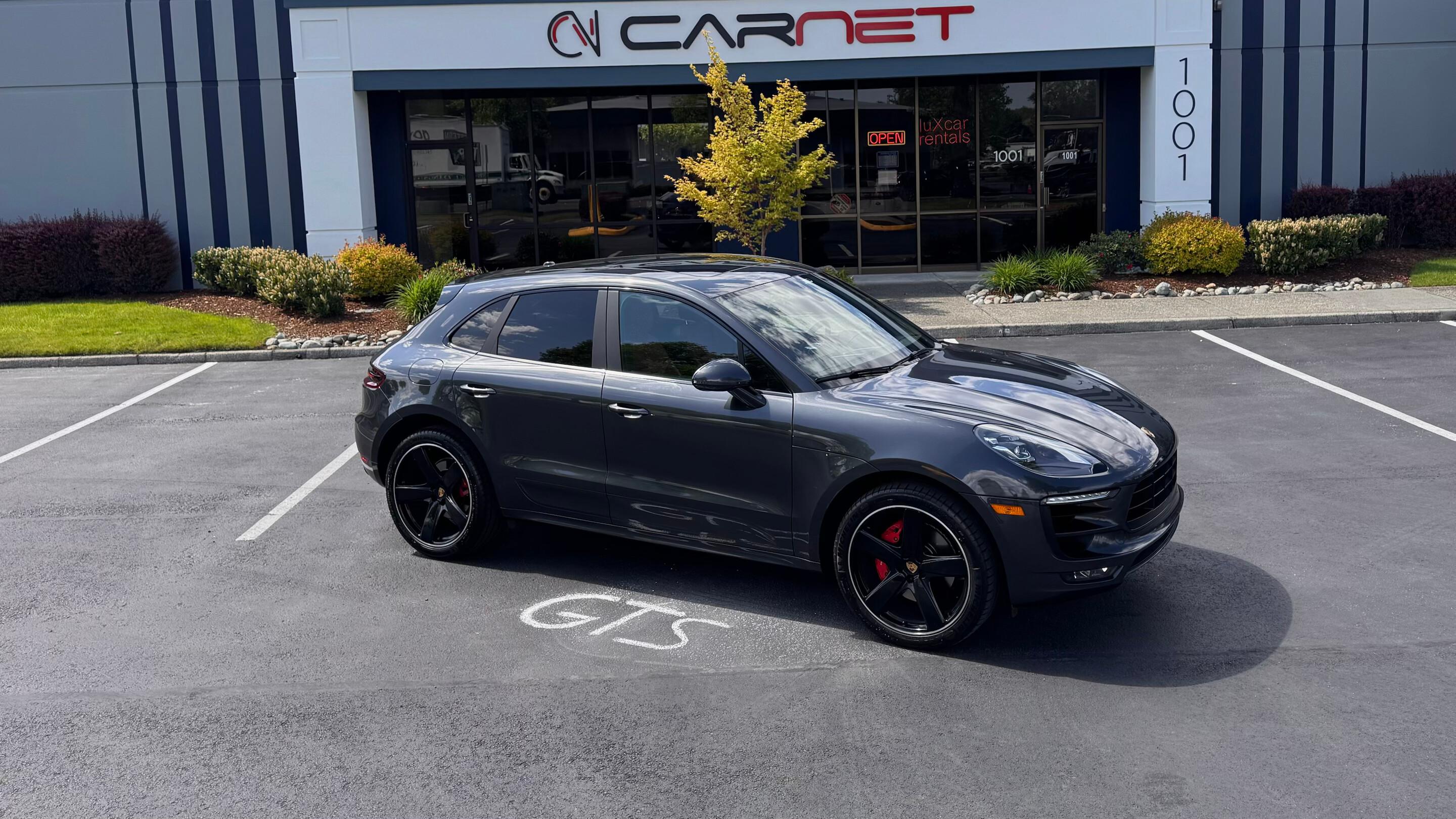 Porsche Macan 2018 in Tukwila, WA