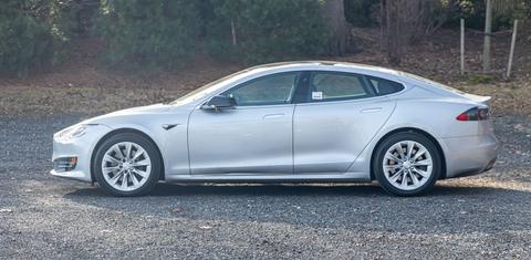 Tesla Model S 2018
