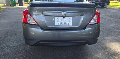 Nissan Versa 2018
