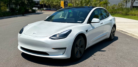 Tesla Model 3 2023