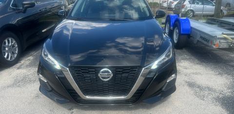 Nissan Altima 2021