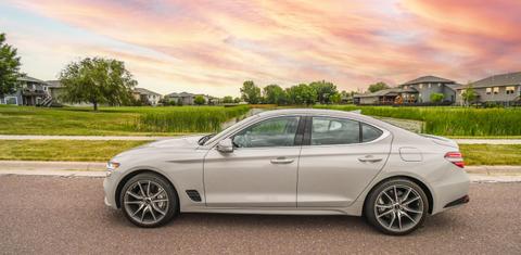Genesis G70 2025
