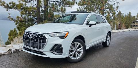 Audi Q3 2021