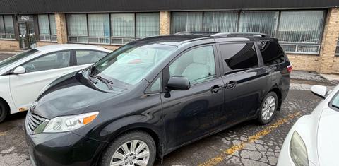 Toyota Sienna 2015