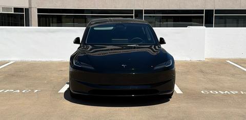 Tesla Model 3 2024