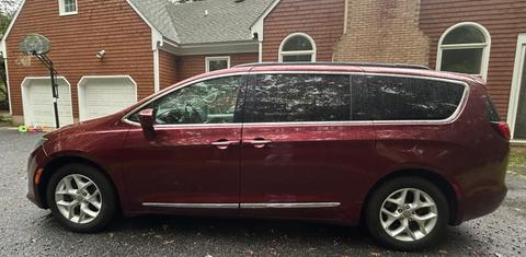 Chrysler Pacifica 2017