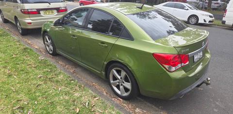 Holden CRUZE 2015