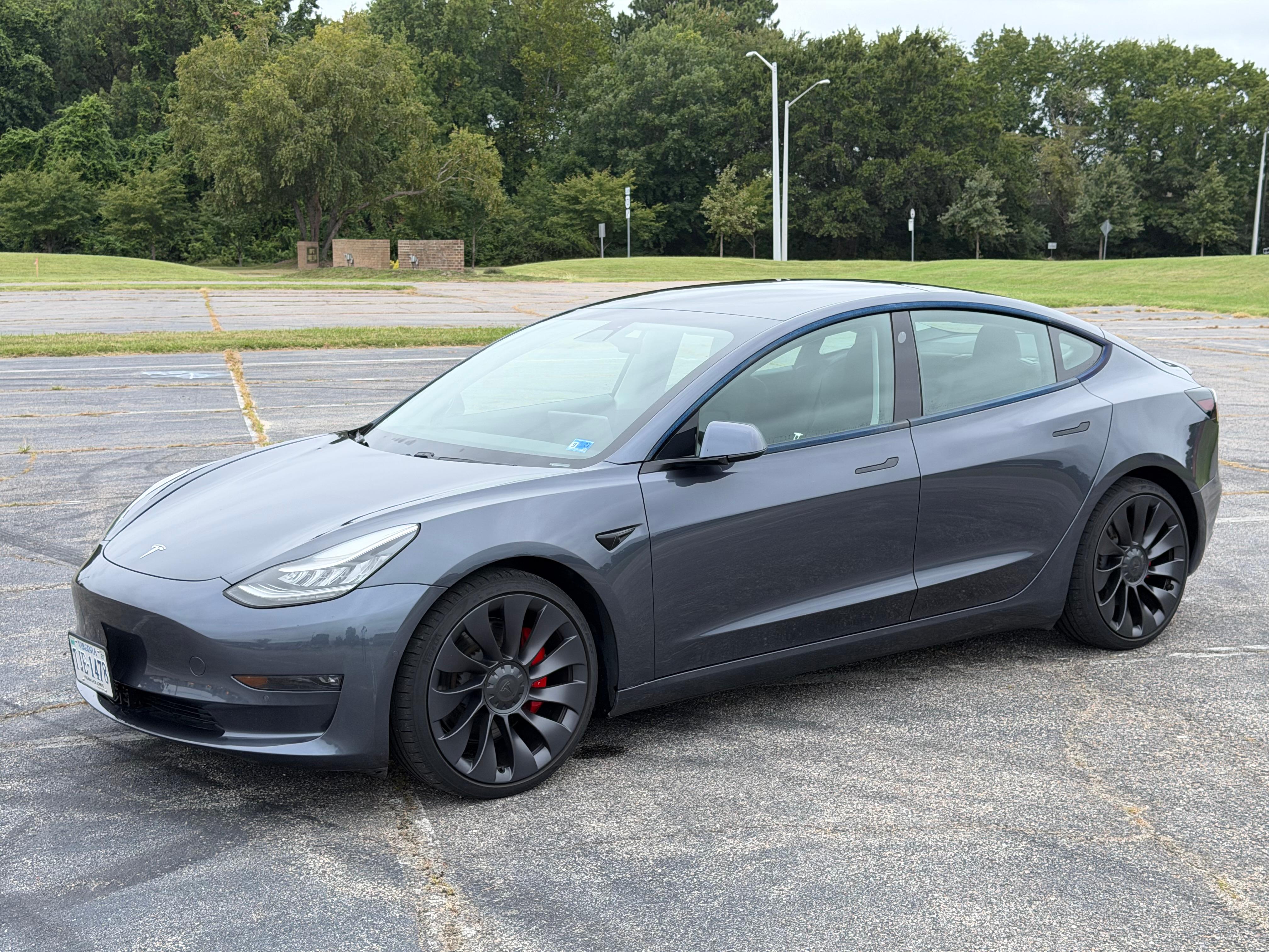 Tesla Model 3 2021 in Norfolk, VA