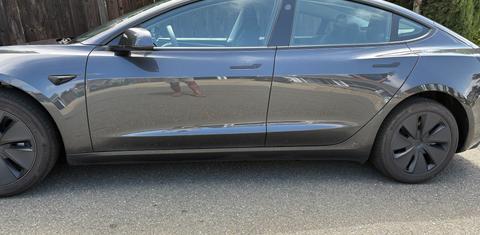 Tesla Model 3 2025