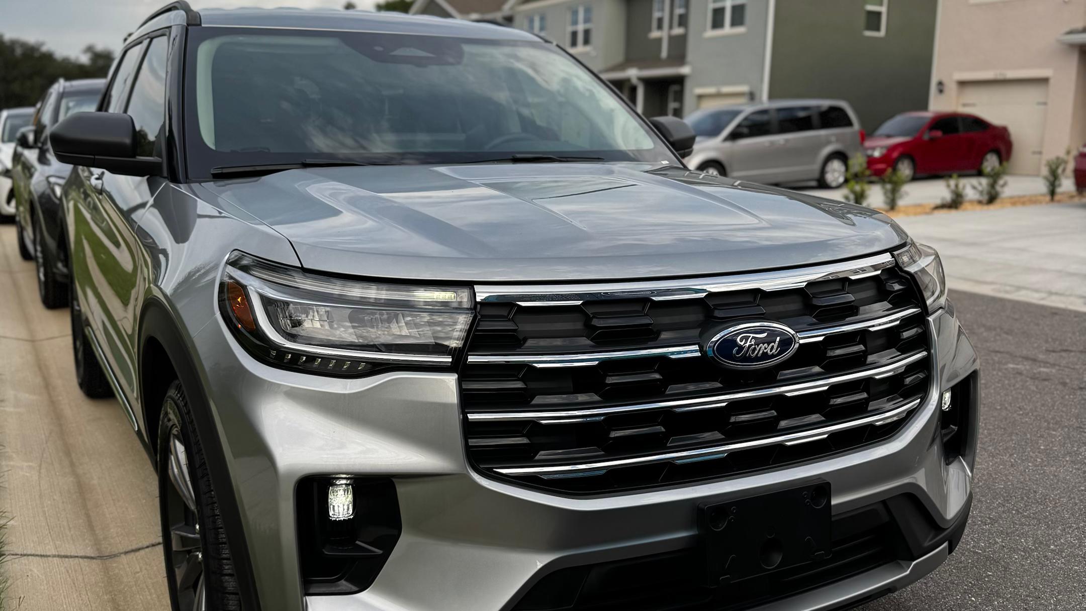Ford Explorer 2025 in Davenport, FL