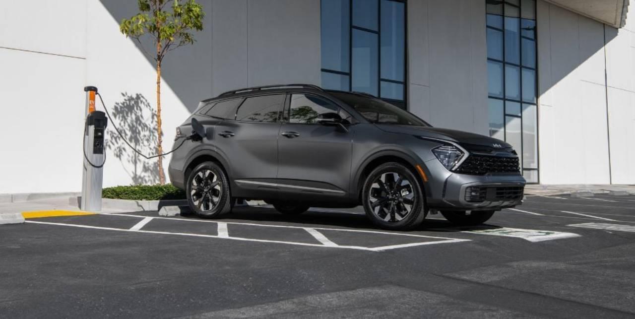 Kia Sportage Plug-In Hybrid 2025 in Boston, MA