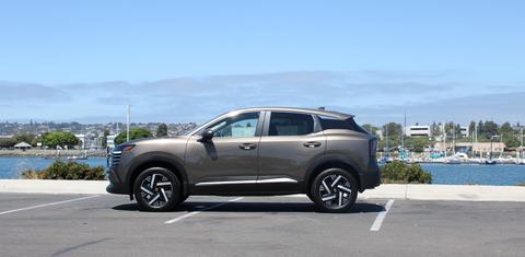 Nissan Kicks 2025
