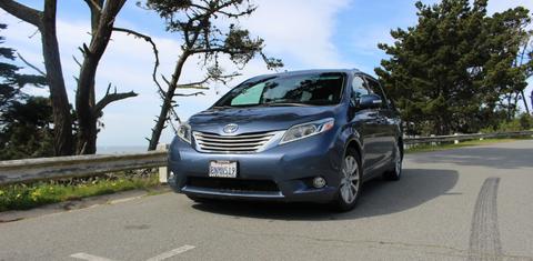 Toyota Sienna 2015