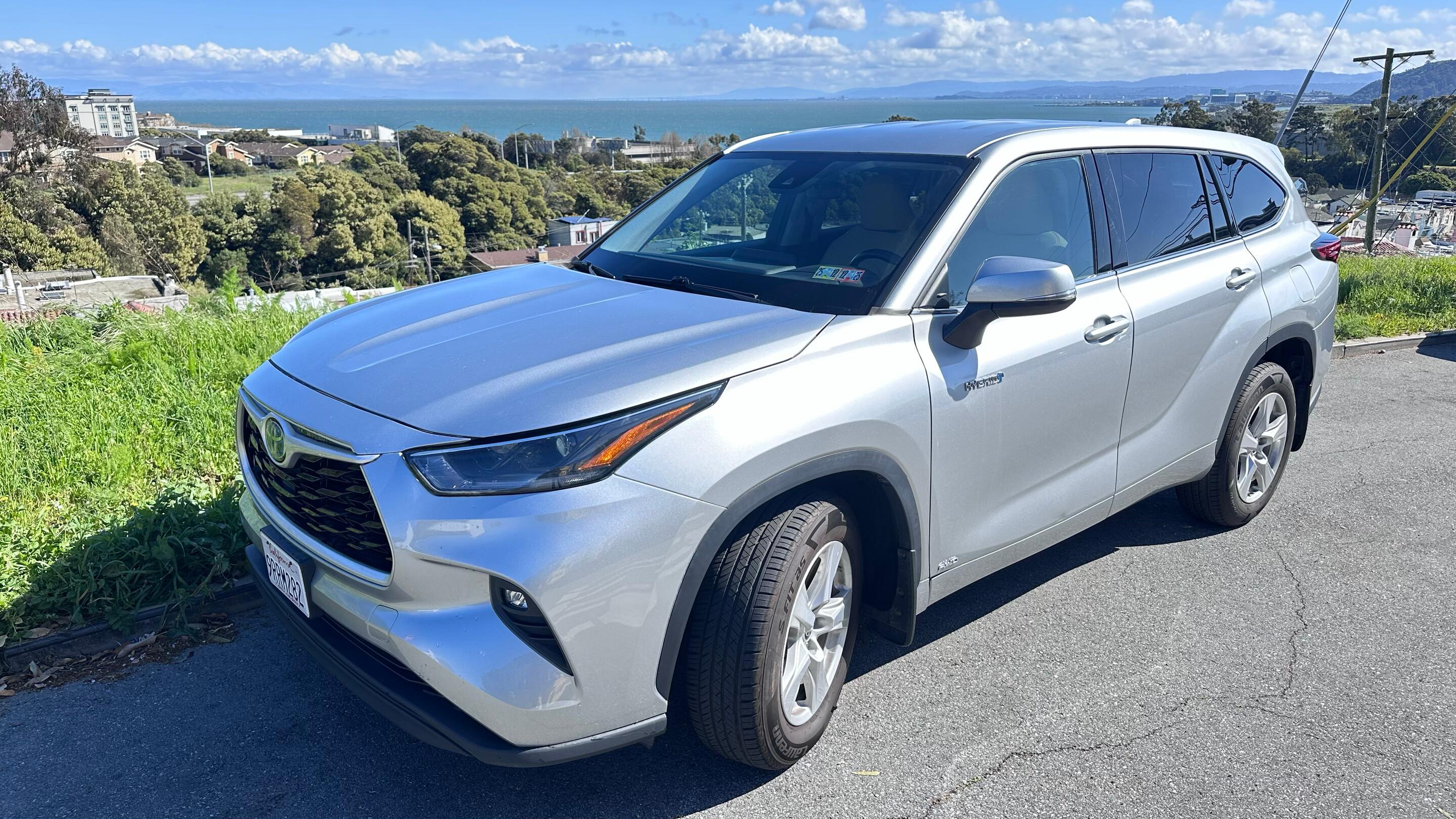 Toyota Highlander Hybrid 2021 in 