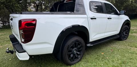 Mazda BT-50 2025