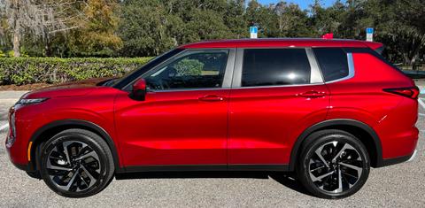 Mitsubishi Outlander 2024