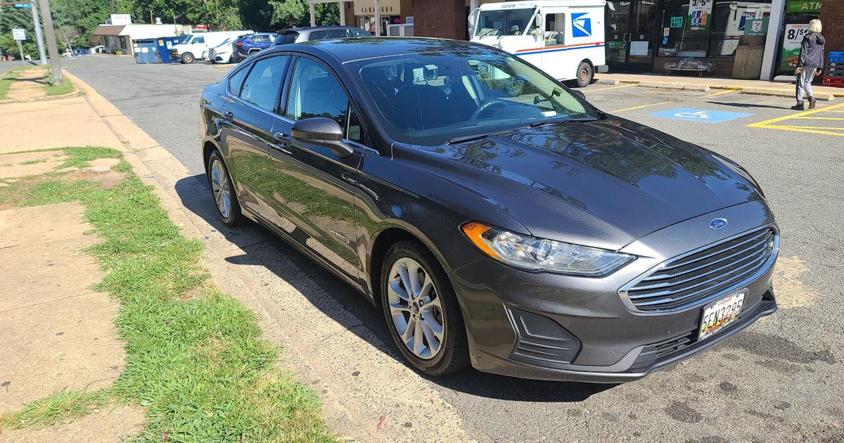 Ford Fusion Hybrid 2019 rental in Frederick, MD by Kenyan S. Turo