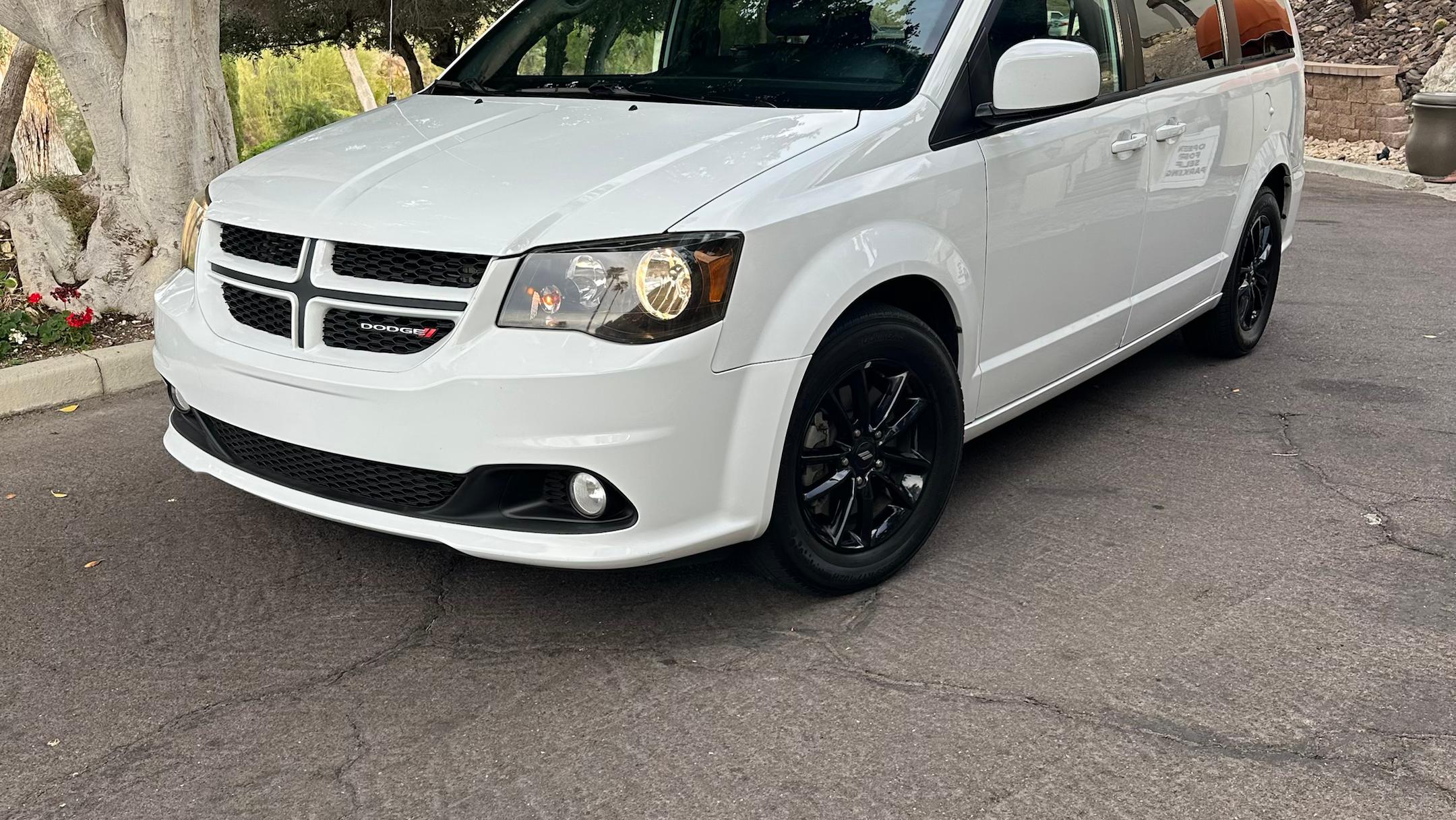 Dodge Grand Caravan 2019 in Phoenix, AZ