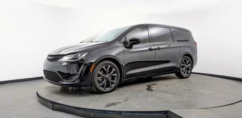 Chrysler Pacifica 2018