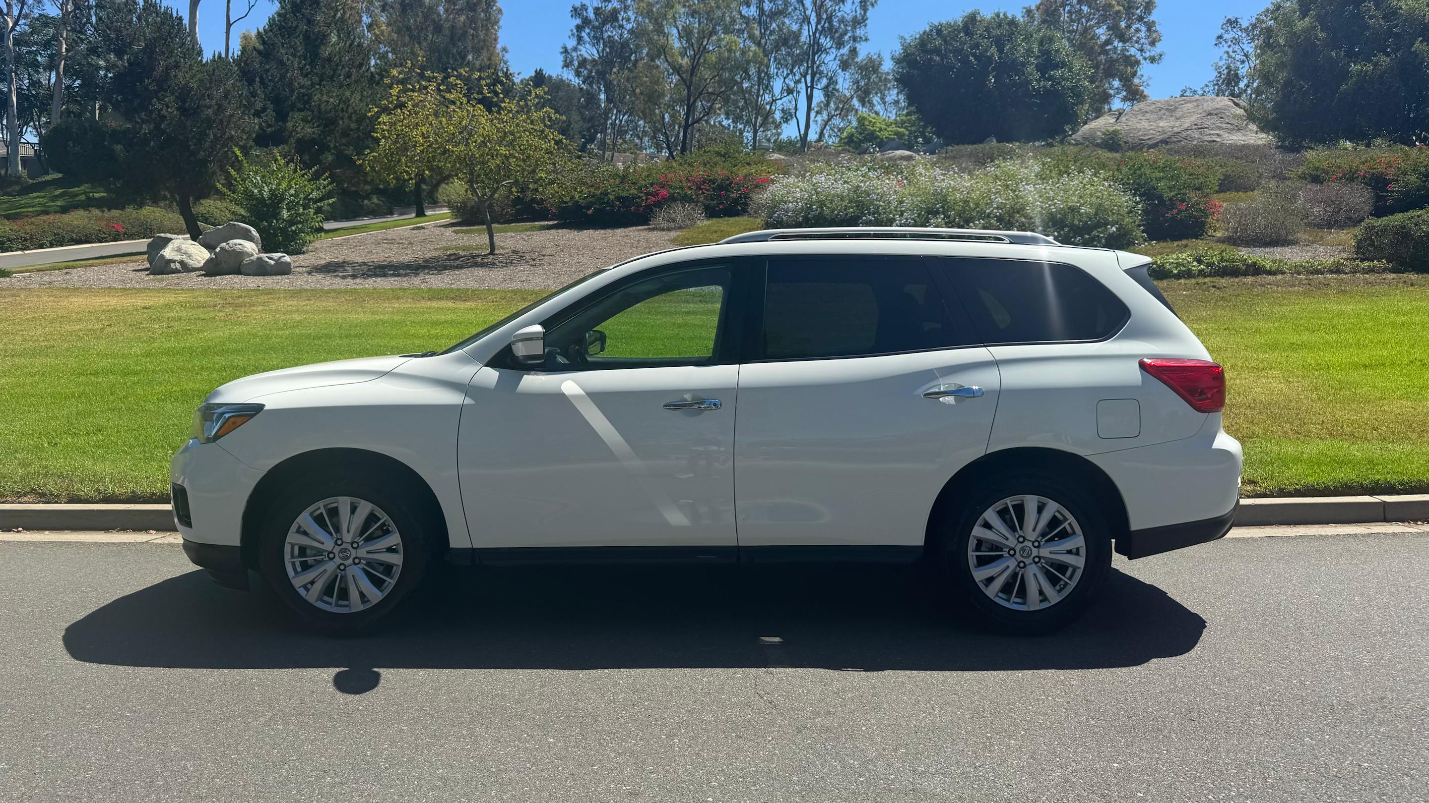 Nissan Pathfinder 2020 in Irvine, CA