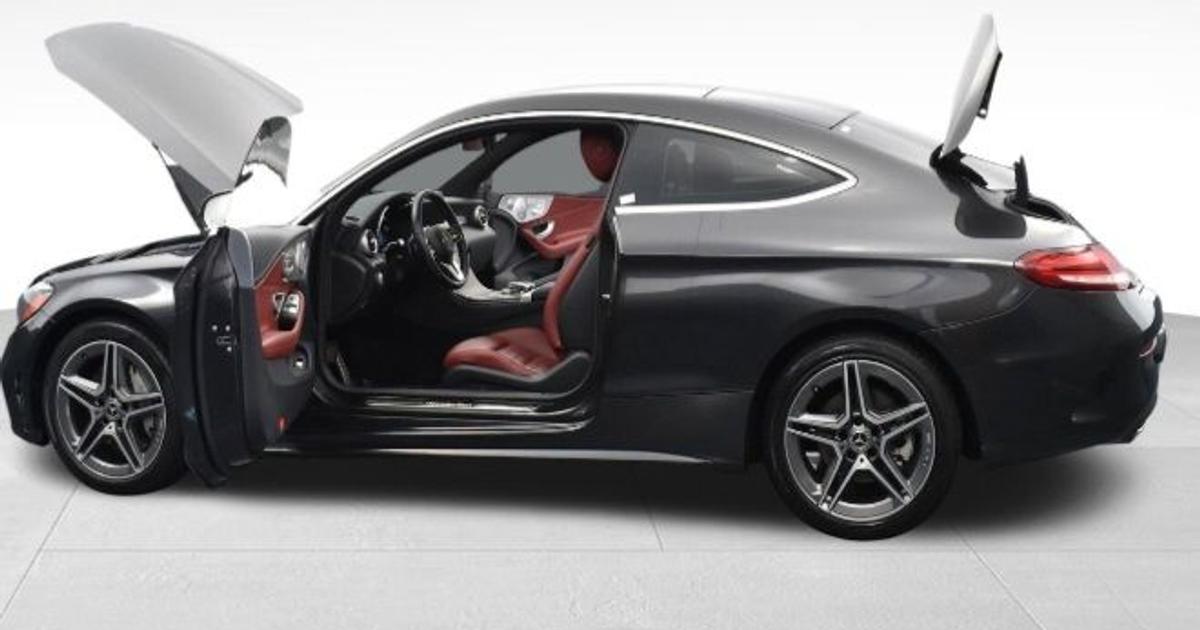 Mercedesbenz CClass 2019 rental in Chicago, IL by Otis P. Turo