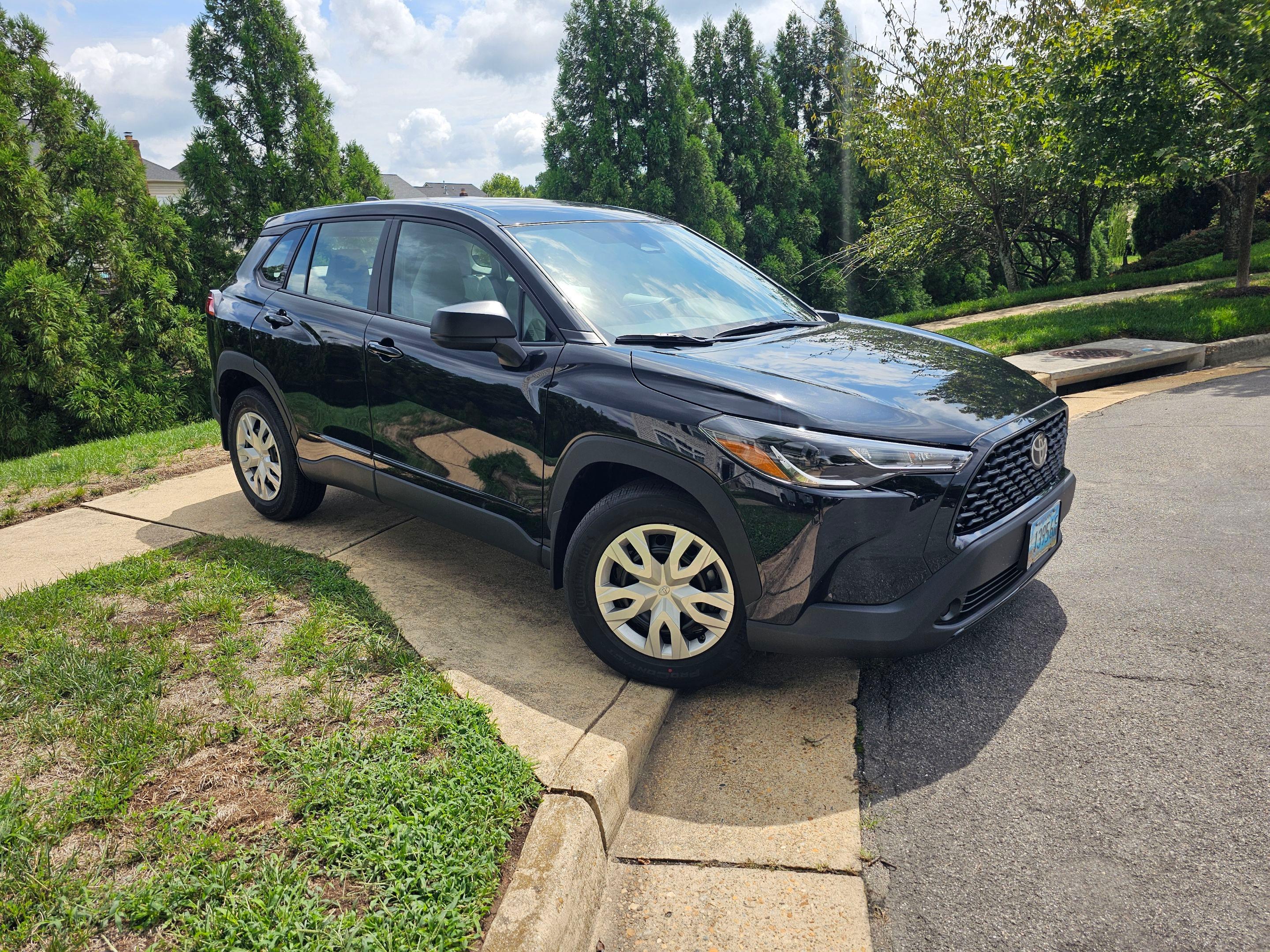Toyota Corolla Cross 2024 in Leesburg, VA