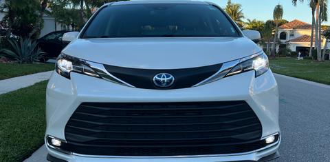 Toyota Sienna 2021