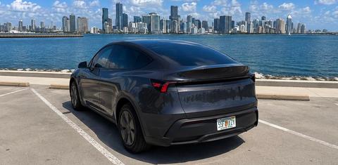 Tesla Model Y 2026