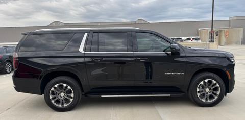 Chevrolet Suburban 2025