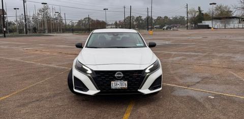 Nissan Altima 2025
