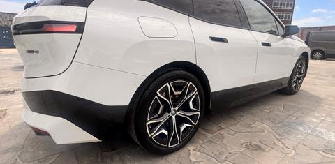 BMW iX 2022