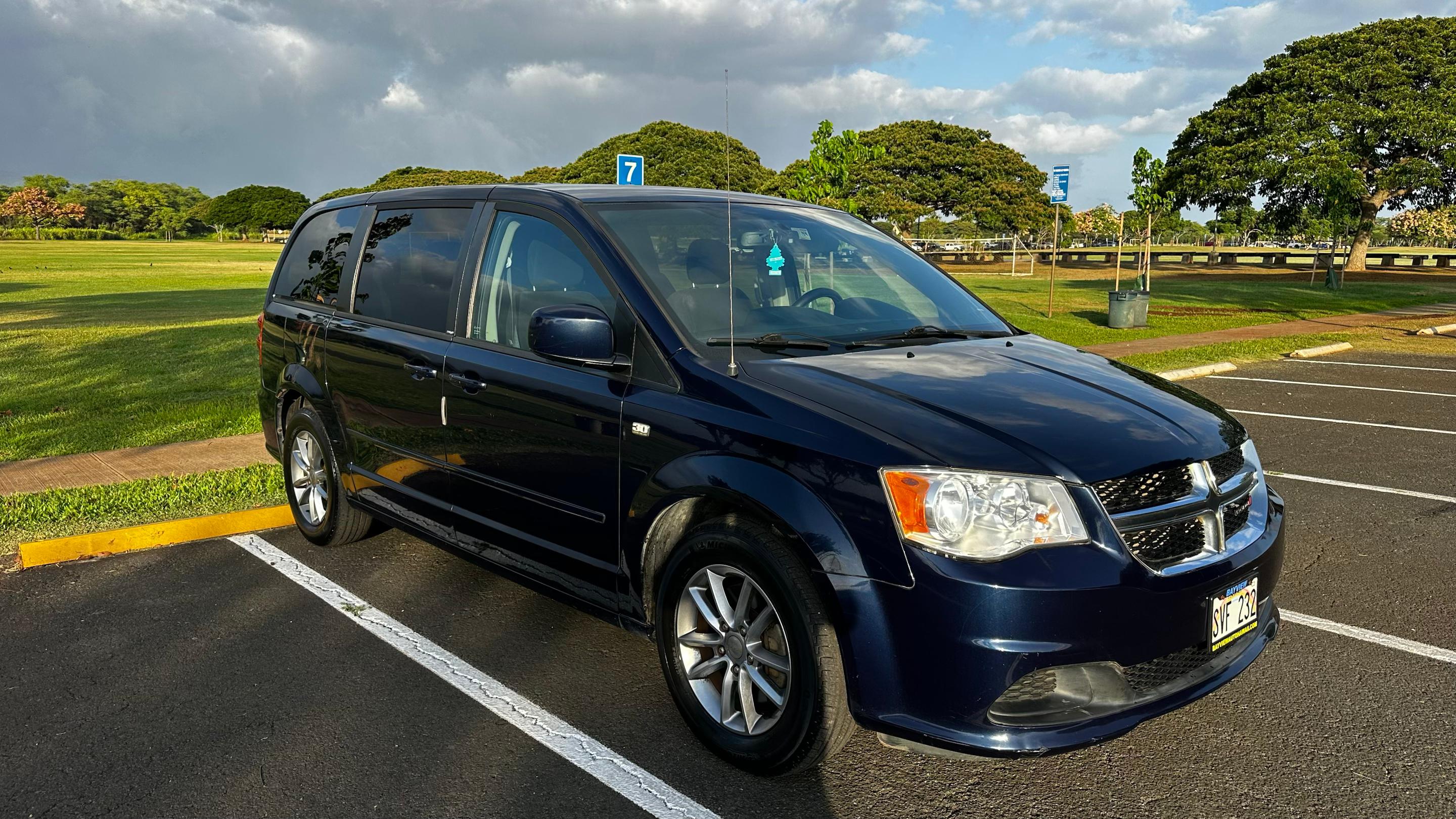 Dodge Grand Caravan 2014 in Waipahu, HI