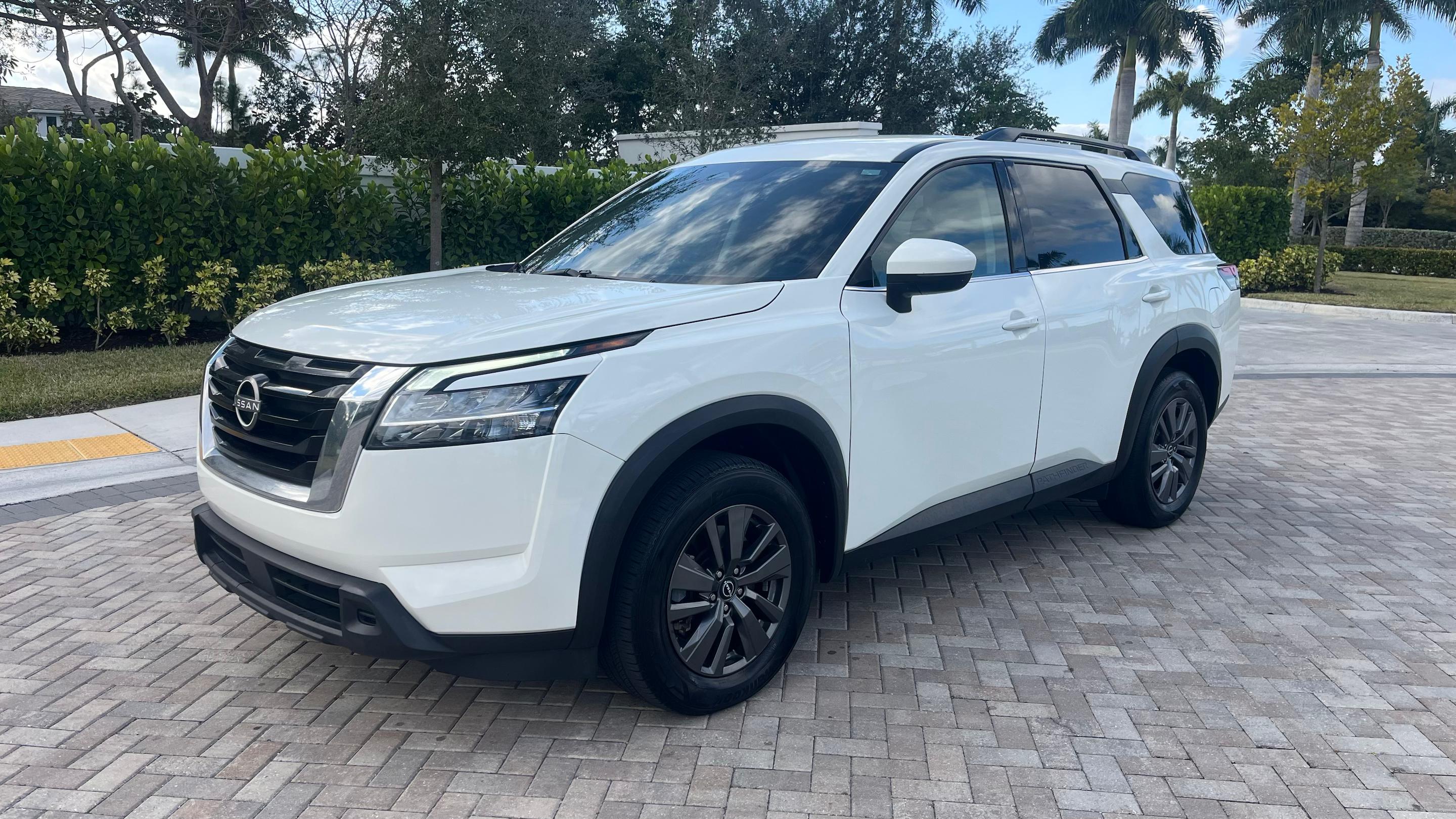 Nissan Pathfinder 2022 in 