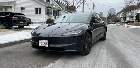 Tesla Model 3 2025