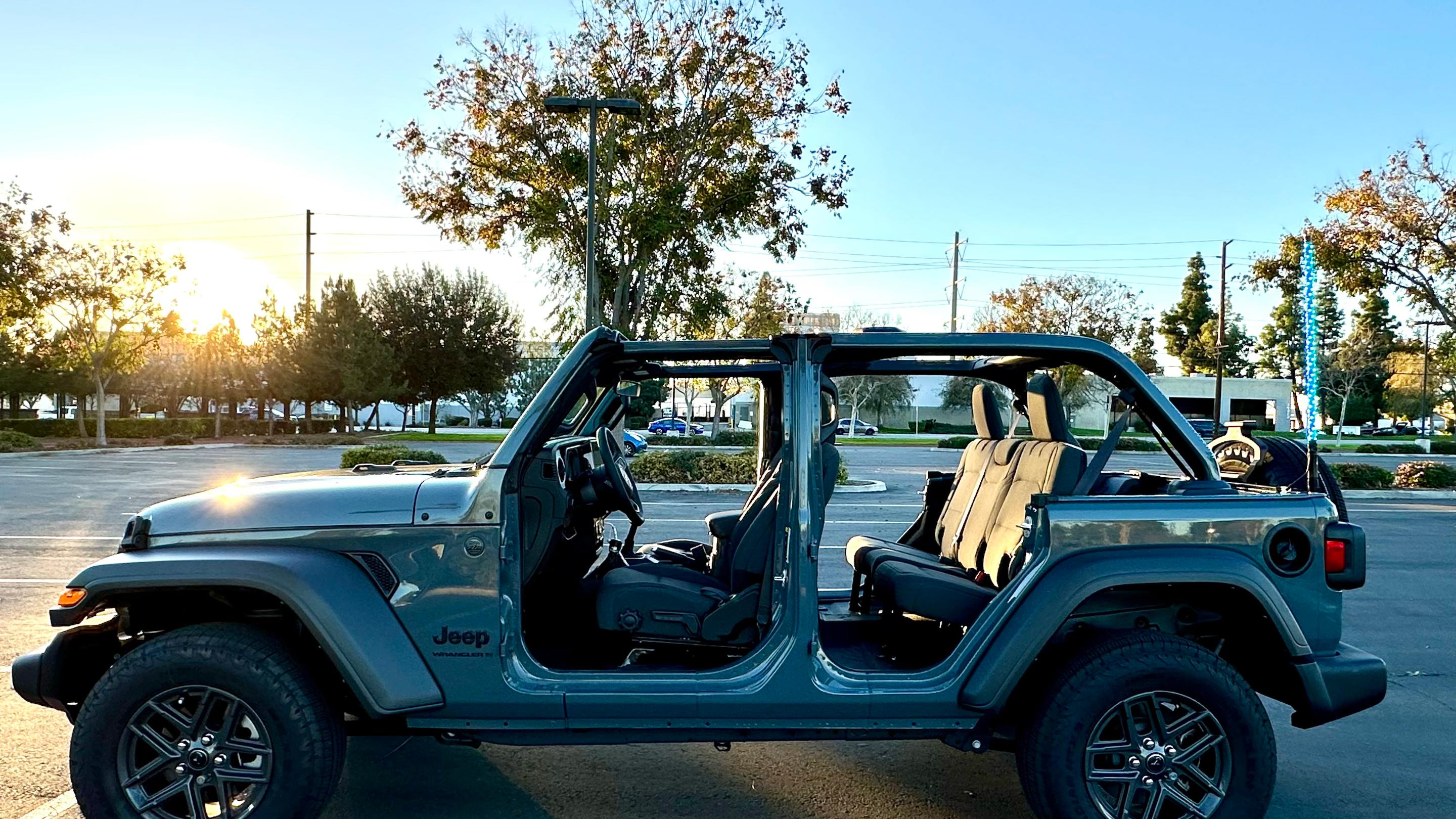 Jeep Wrangler 2025 in Chino, CA
