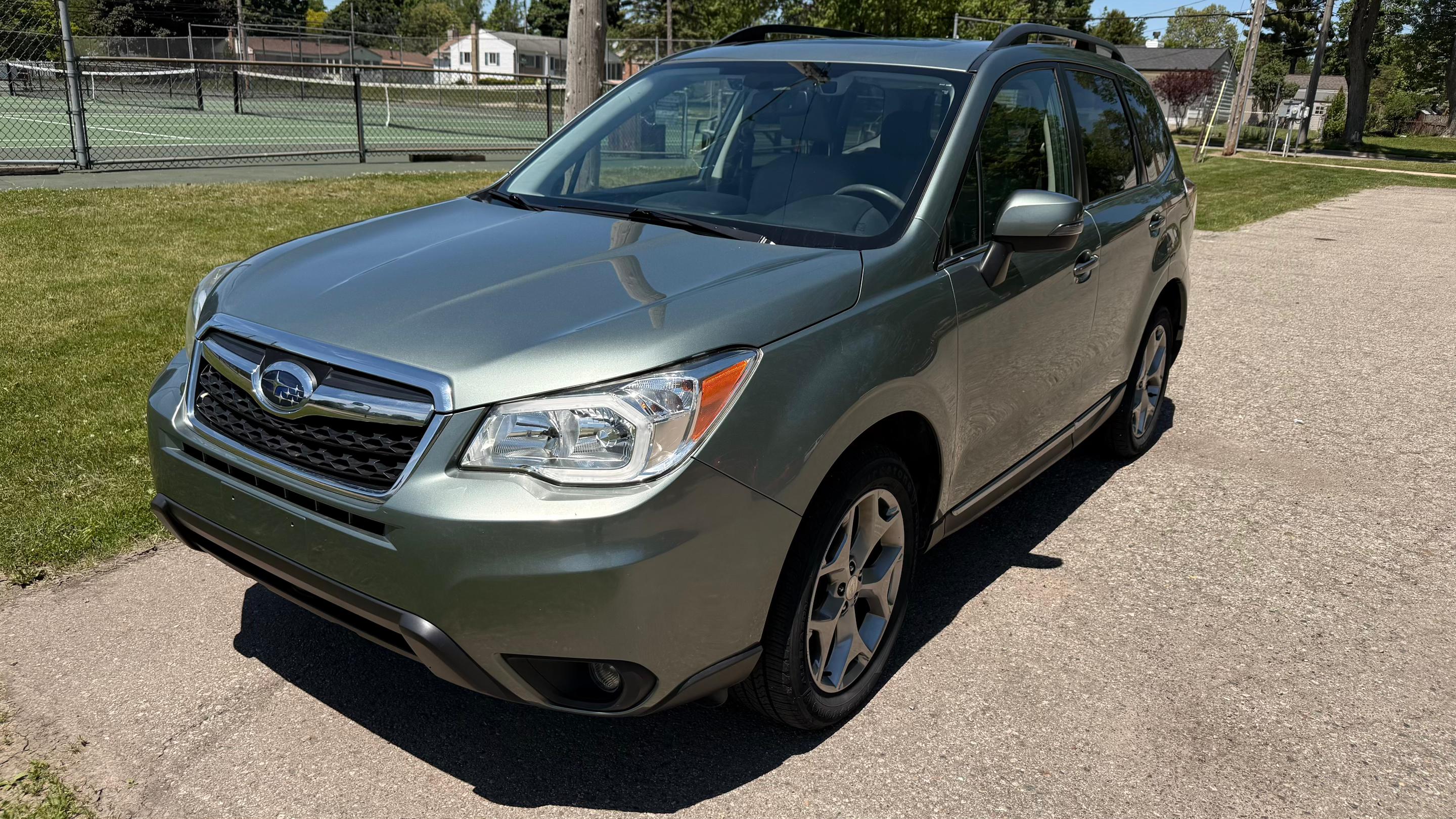 Subaru Forester 2016 in Lansing, MI