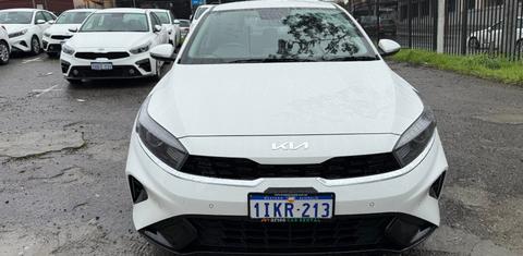 Kia CERATO 2024