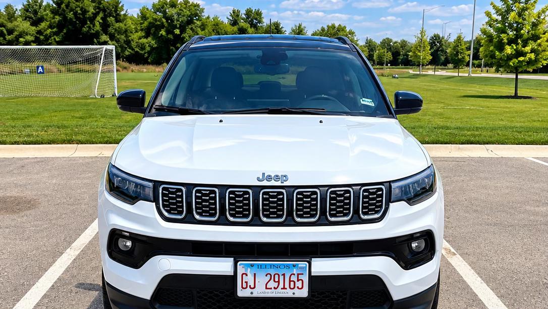 Jeep Compass 2026 in Naperville, IL
