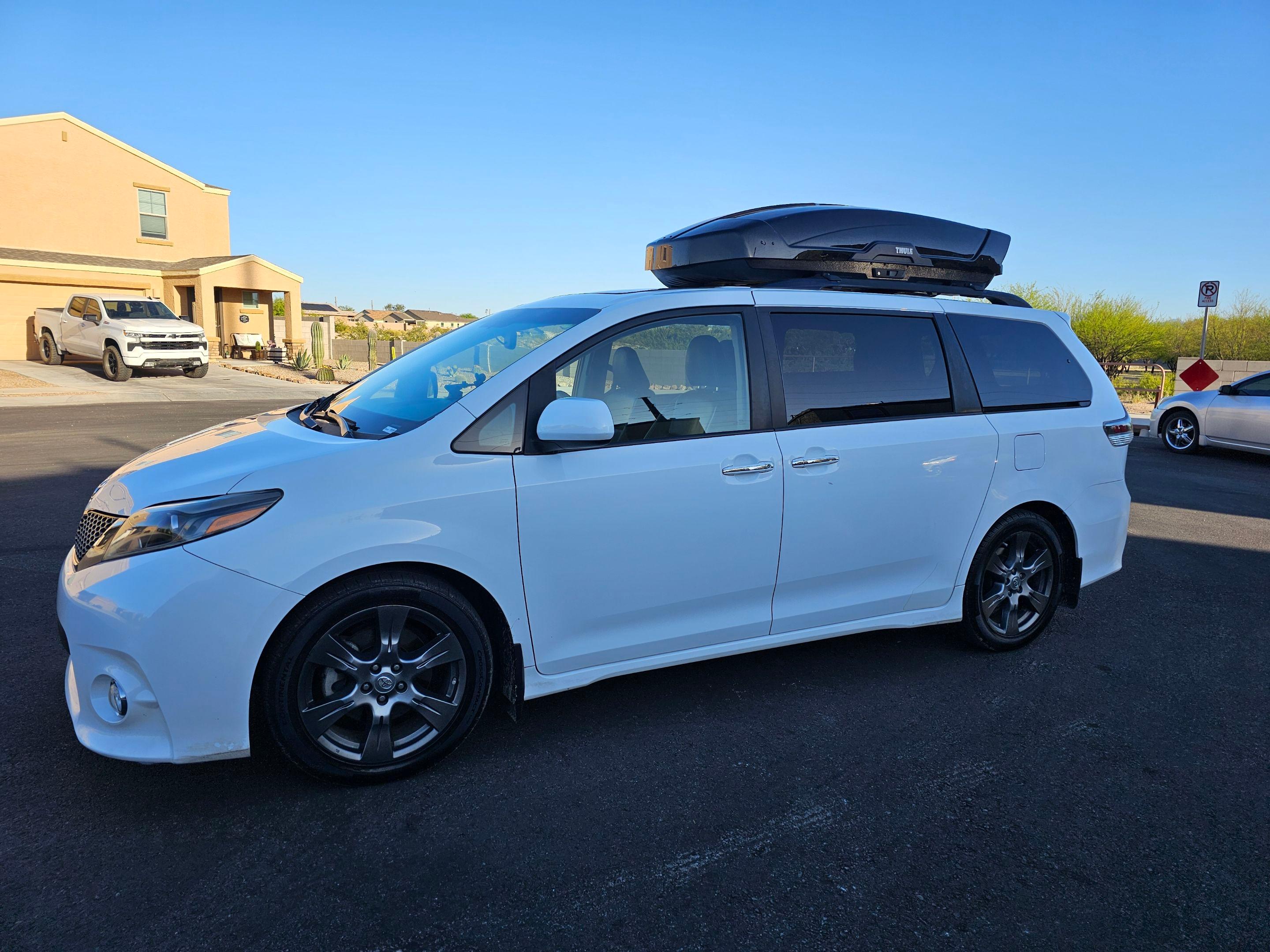 Toyota Sienna 2017 in Tucson, AZ