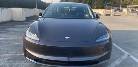 Tesla Model 3 2025